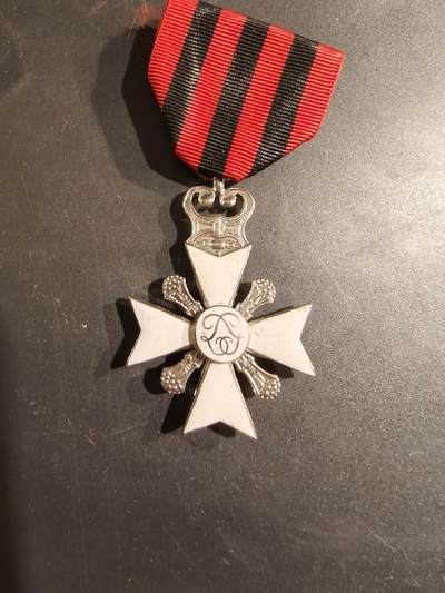 老王徽章第188期 - 比利时银级民事功绩十字勋章