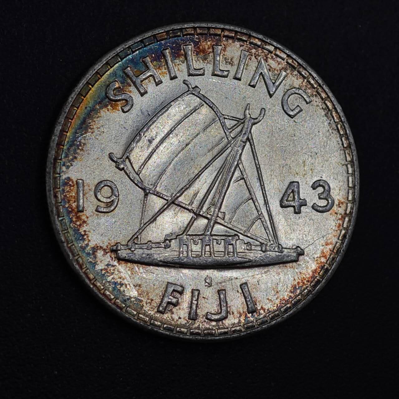 【淘币小摊】实时拍第八百八十一拍   小银币散币场    每周一统一发货 斐济1943年乔治六世一先令银币五彩包浆