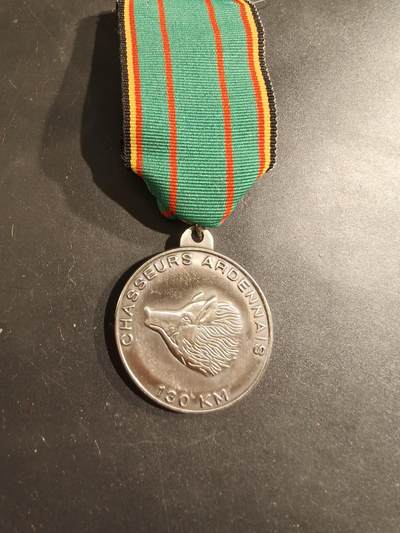 老王徽章第188期 - 比利时陆军“阿登猎人”行军竞赛纪念章