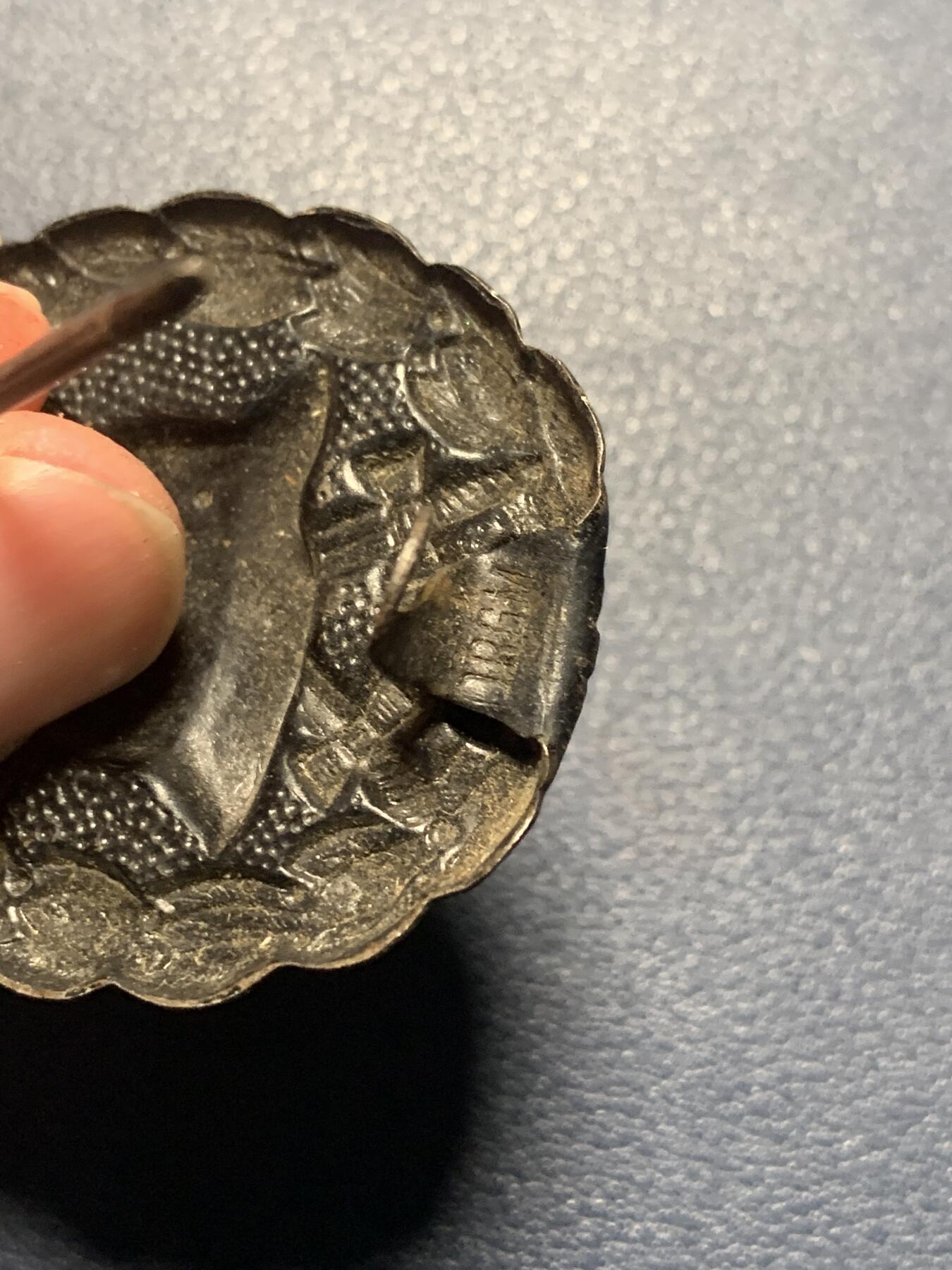 欢度清明，直接出价就行，这场不读秒到点直接结拍。