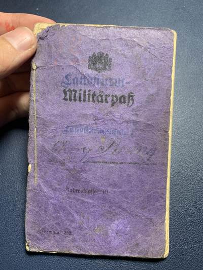 欢度清明，直接出价就行，这场不读秒到点直接结拍。 - 帝德一战士兵证一本