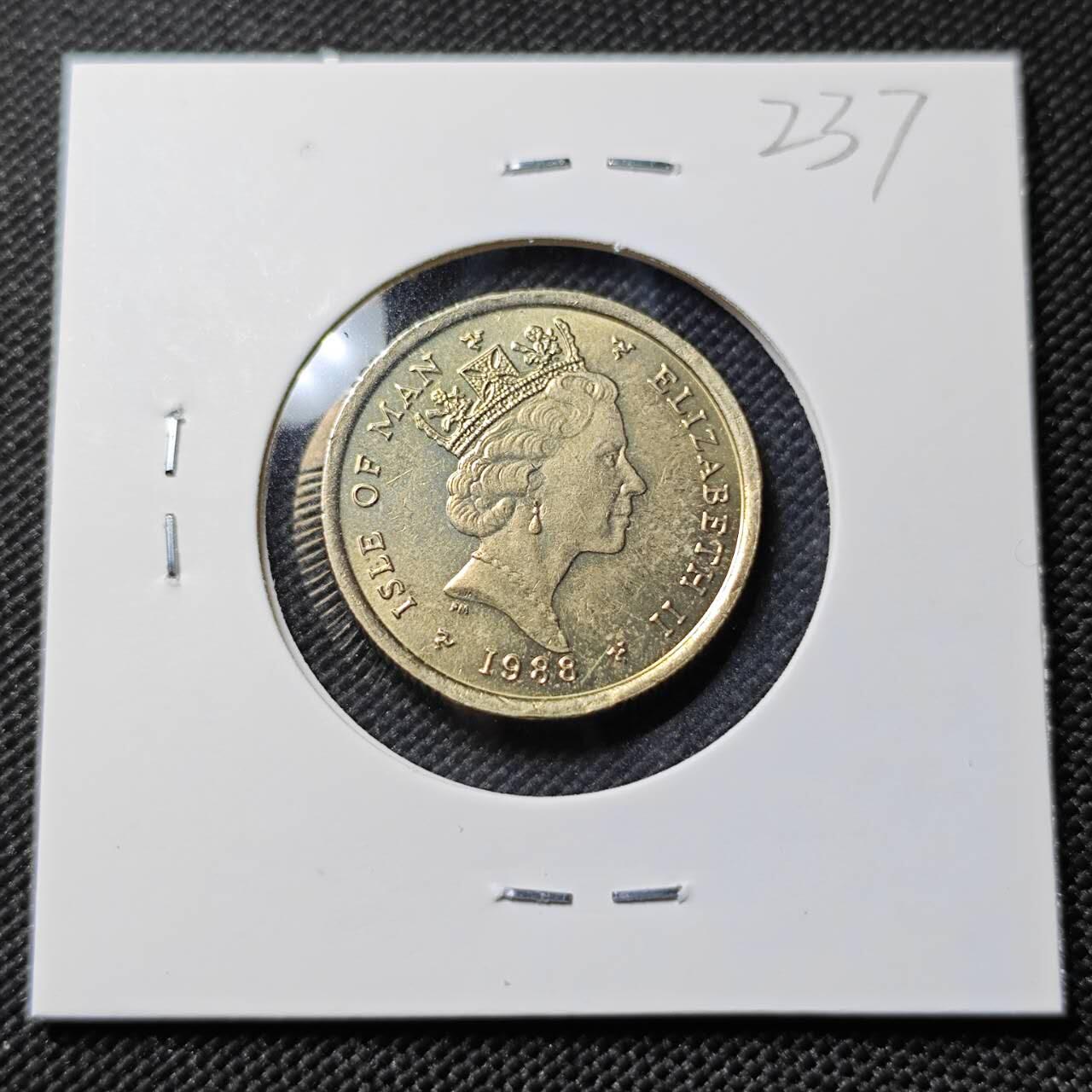 KK钱币收藏小铺   套币专场 2月预留时间 周末发货  马恩岛1镑 好品