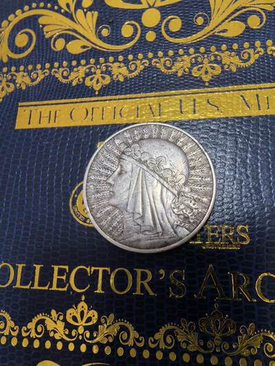 长老汇马年精选第十二场拍卖 - 1933波兰女王10兹罗提银币，22克750银