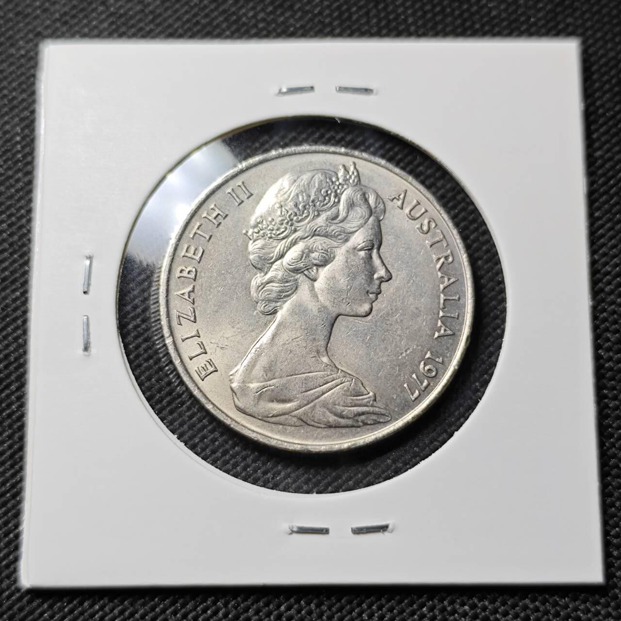 KK钱币收藏小铺   套币专场 2月预留时间 周末发货  1977澳大利亚20便士