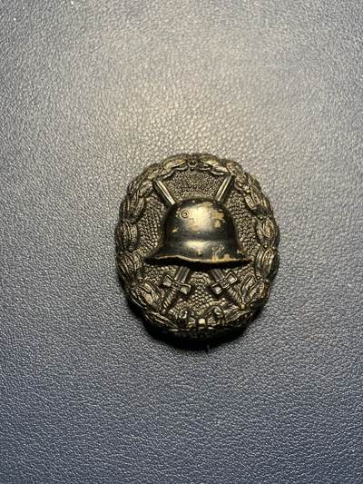 欢度清明，直接出价就行，这场不读秒到点直接结拍。 - 一战德国黑战伤奖章