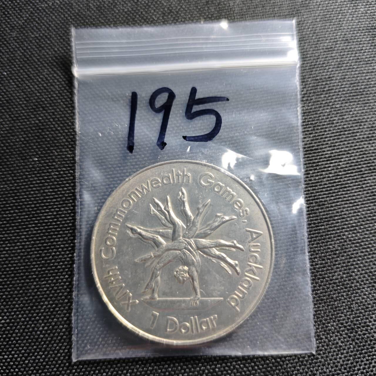 KK钱币收藏小铺   套币专场 2月预留时间 周末发货  新西兰1元克朗形纪念币