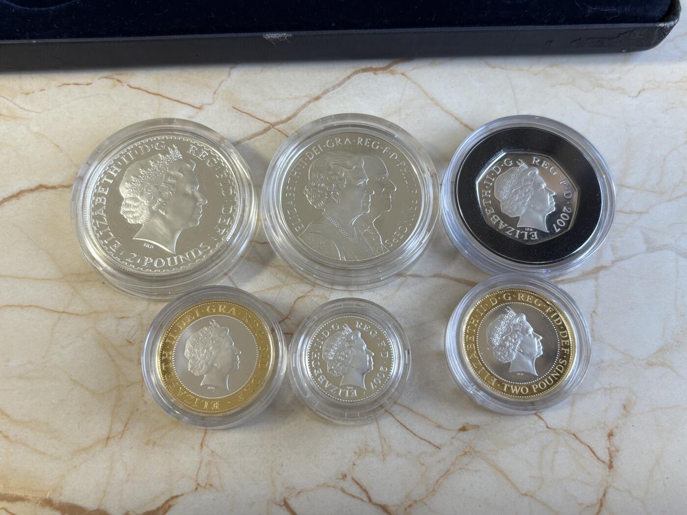 第195期拍卖 英国2007年伊丽莎白女王钻石婚姻纪念银币6枚全套，925银，8/9.5/12/12/32.45/28.28克