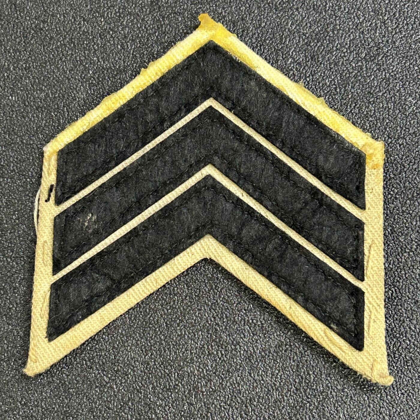 西秦中古拍卖第八十一期  不忘历史·抗战收藏 二战日本海军三线善行臂章