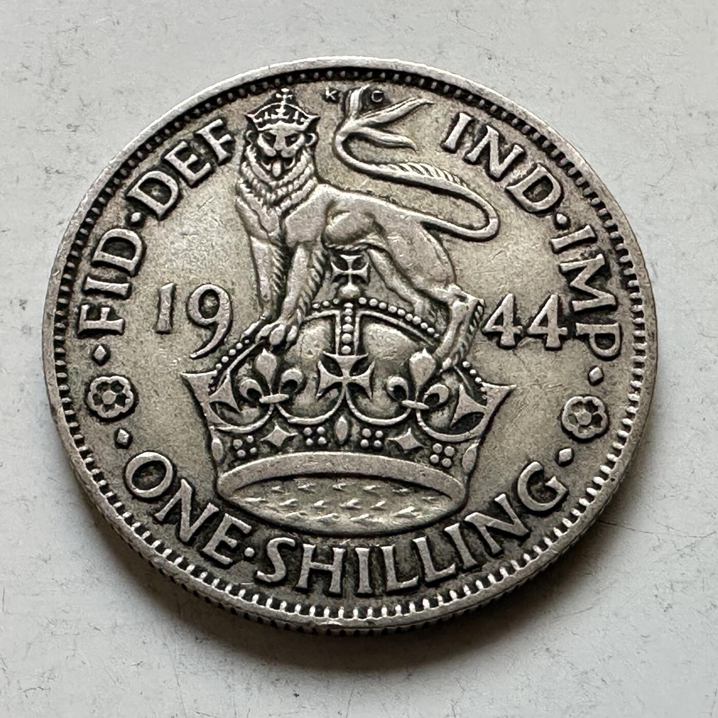 🌹外币初藏🌹🐯2026年第34场   每周二四六晚8️⃣点 接代拍 英国1944 年乔治六世 1先令银币 5.66g 23.5mm 50%银 a