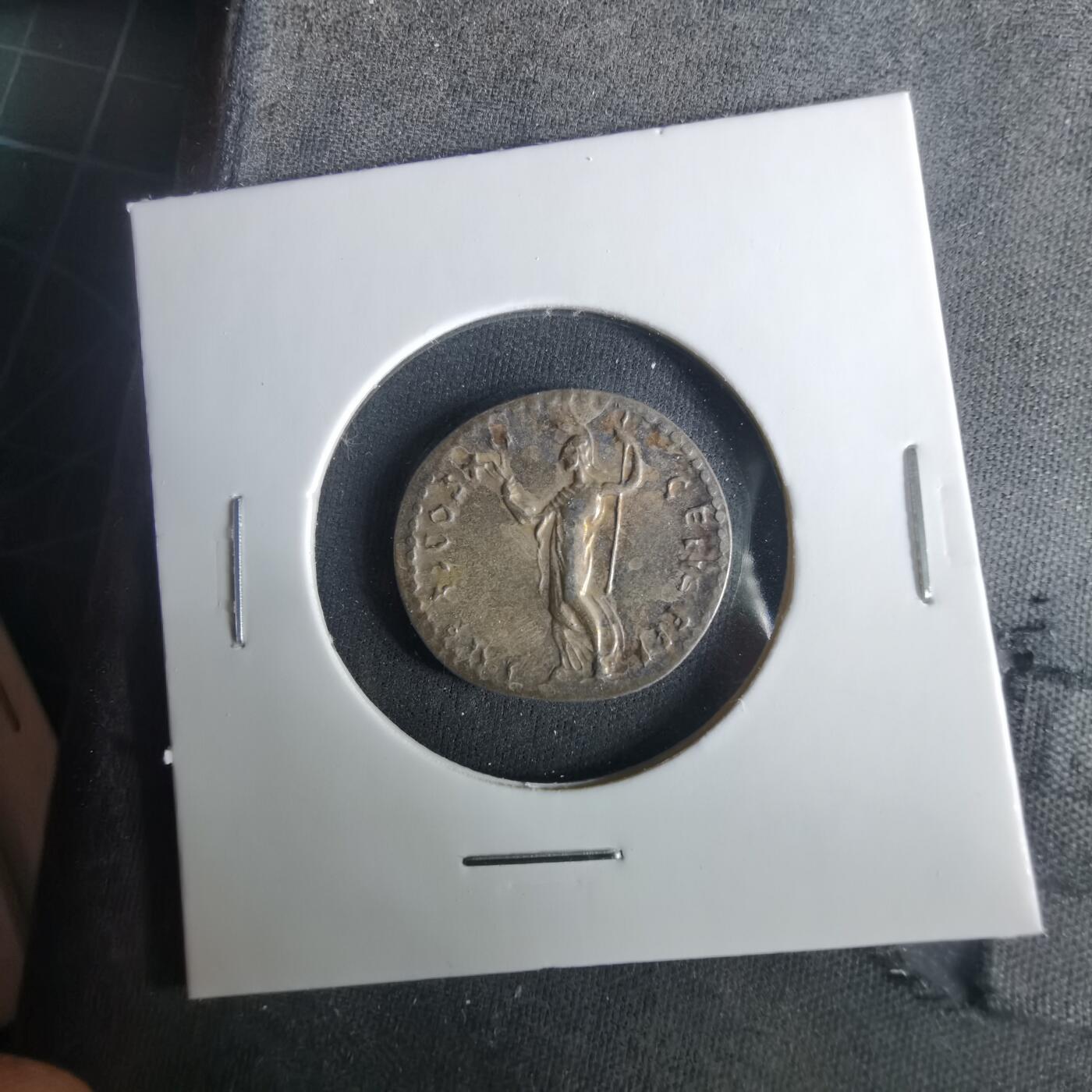 沼泽如烟--第1033场 币形纪念章