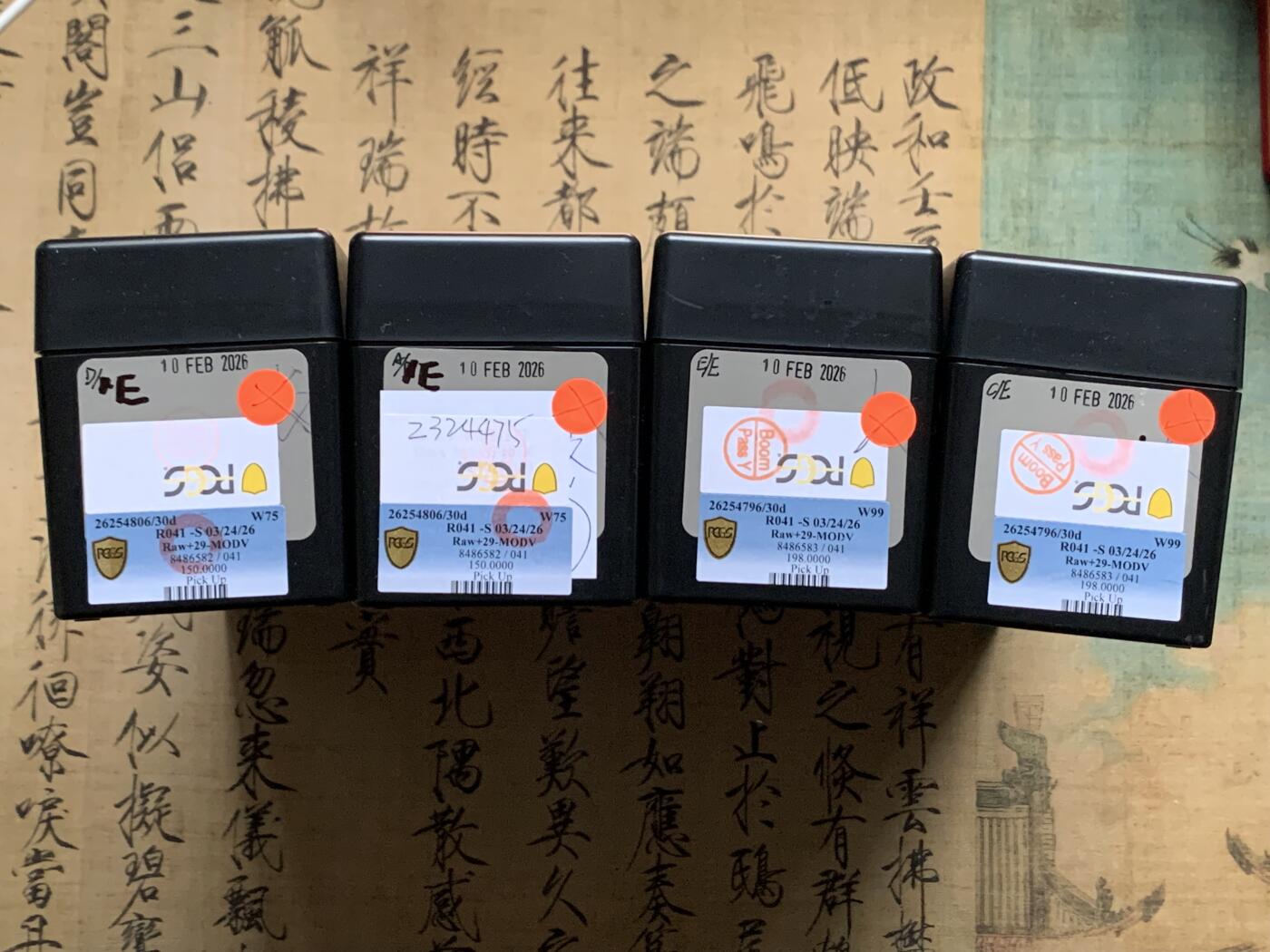 《竞宝斋》第473场 周日，周一 2场连拍 （全场包邮）欢迎送拍 四个一组 PCGS评级币大号正版收纳盒（每个可装20枚PCGS评级币）黑色 细节见图