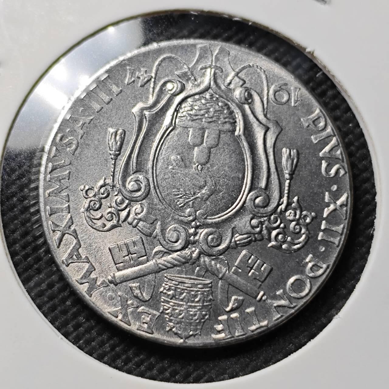 KK钱币收藏小铺   套币专场 2月预留时间 周末发货 1941梵蒂冈50分 战斗天使 