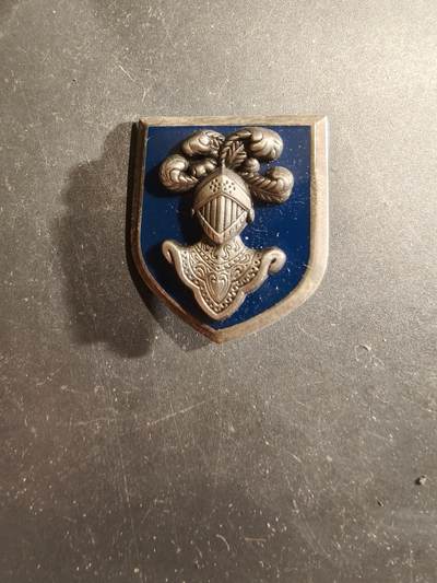 老王徽章第188期 - 法国索米尔装甲兵学校证章