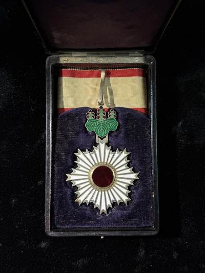 戎马世界章牌大赏，第112期 - 勋三等旭日章