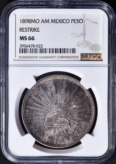 【俄甄集藏】2026年(050)04-01星期三 晚 19:30 全场包邮 - 墨西哥1898年Mo Am版1比索直边鹰洋大银币，NGC MS66，原味酱彩转光品相，顶级状态