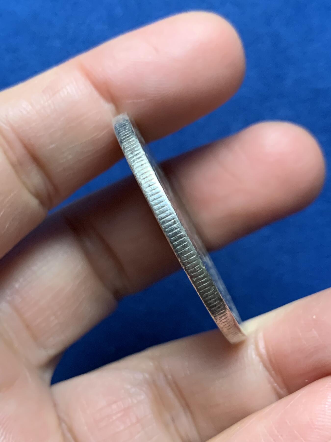 《竞宝斋》第473场 周日，周一 2场连拍 （全场包邮）欢迎送拍 美国1896年摩根一美元银币 自然流通品