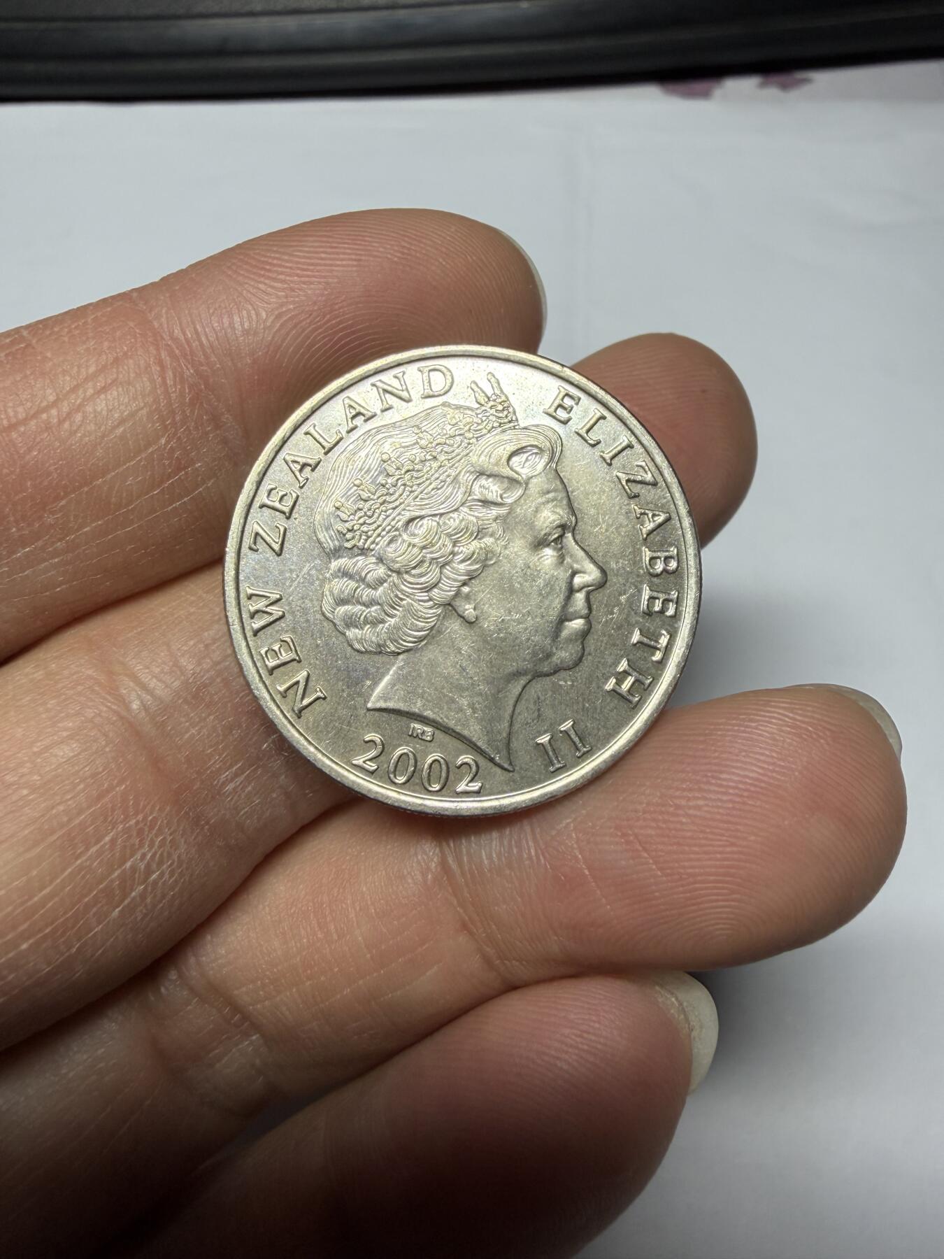2026年集古藏今外币拍卖第三期-第7场—（总第317拍），可以寄存60天，满160元包邮。 2002年新西兰20分
