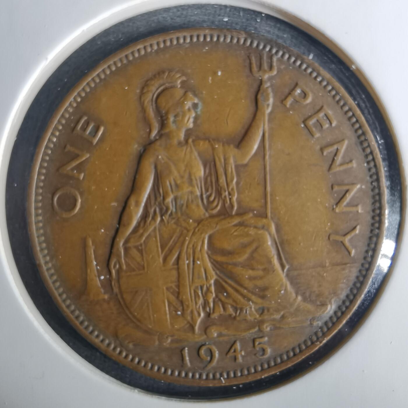 沼泽如烟--第1033场 英国1945年1便士