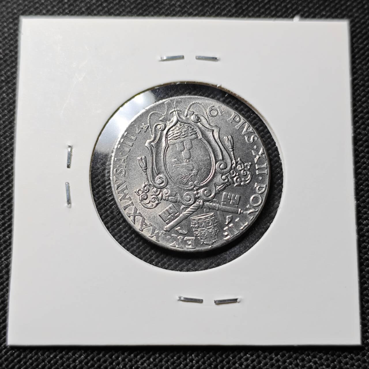 KK钱币收藏小铺   套币专场 2月预留时间 周末发货 1941梵蒂冈50分 战斗天使 