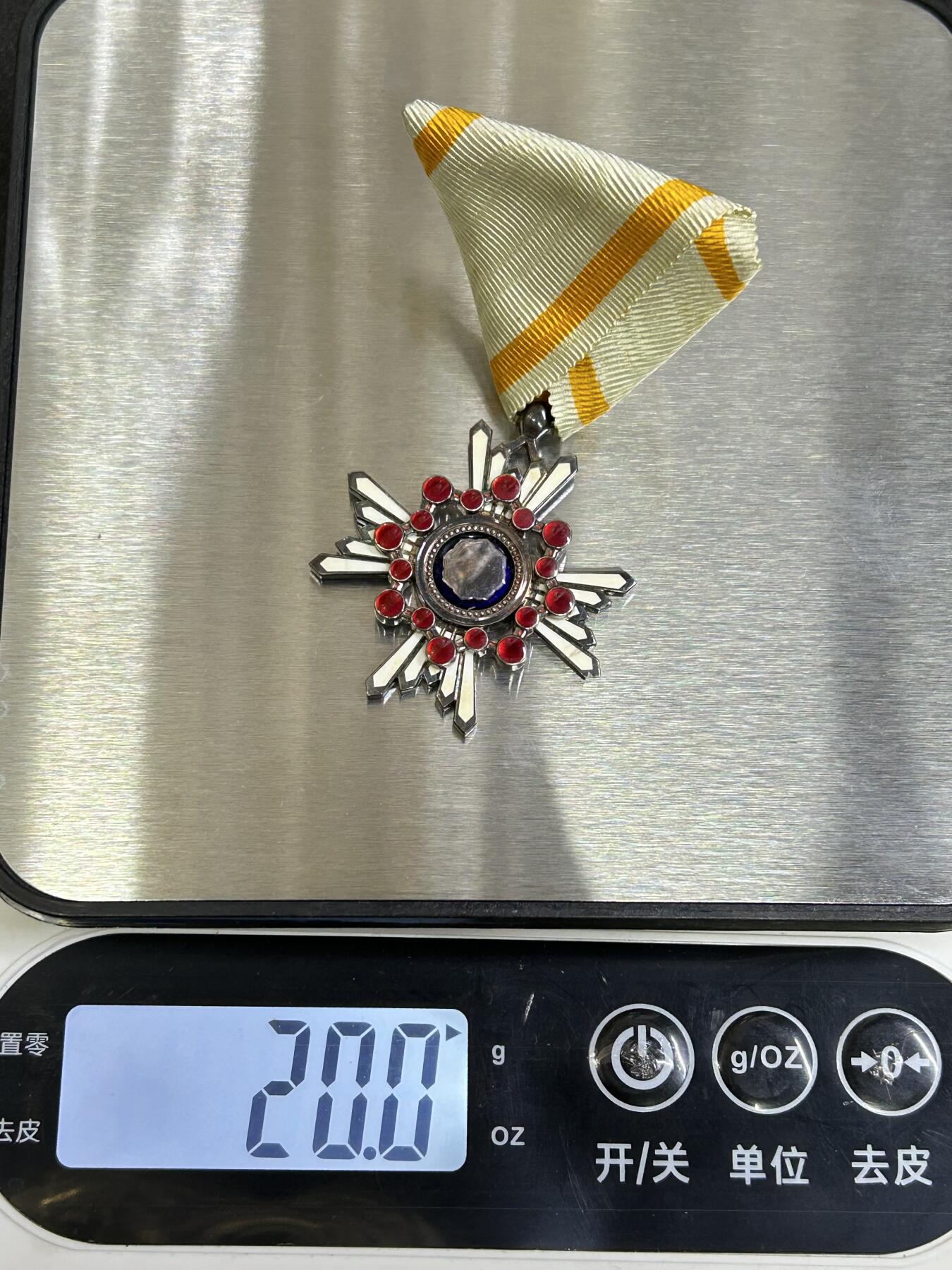 西秦中古拍卖第八十一期  不忘历史·抗战收藏 日本六等瑞宝勋章 银制 