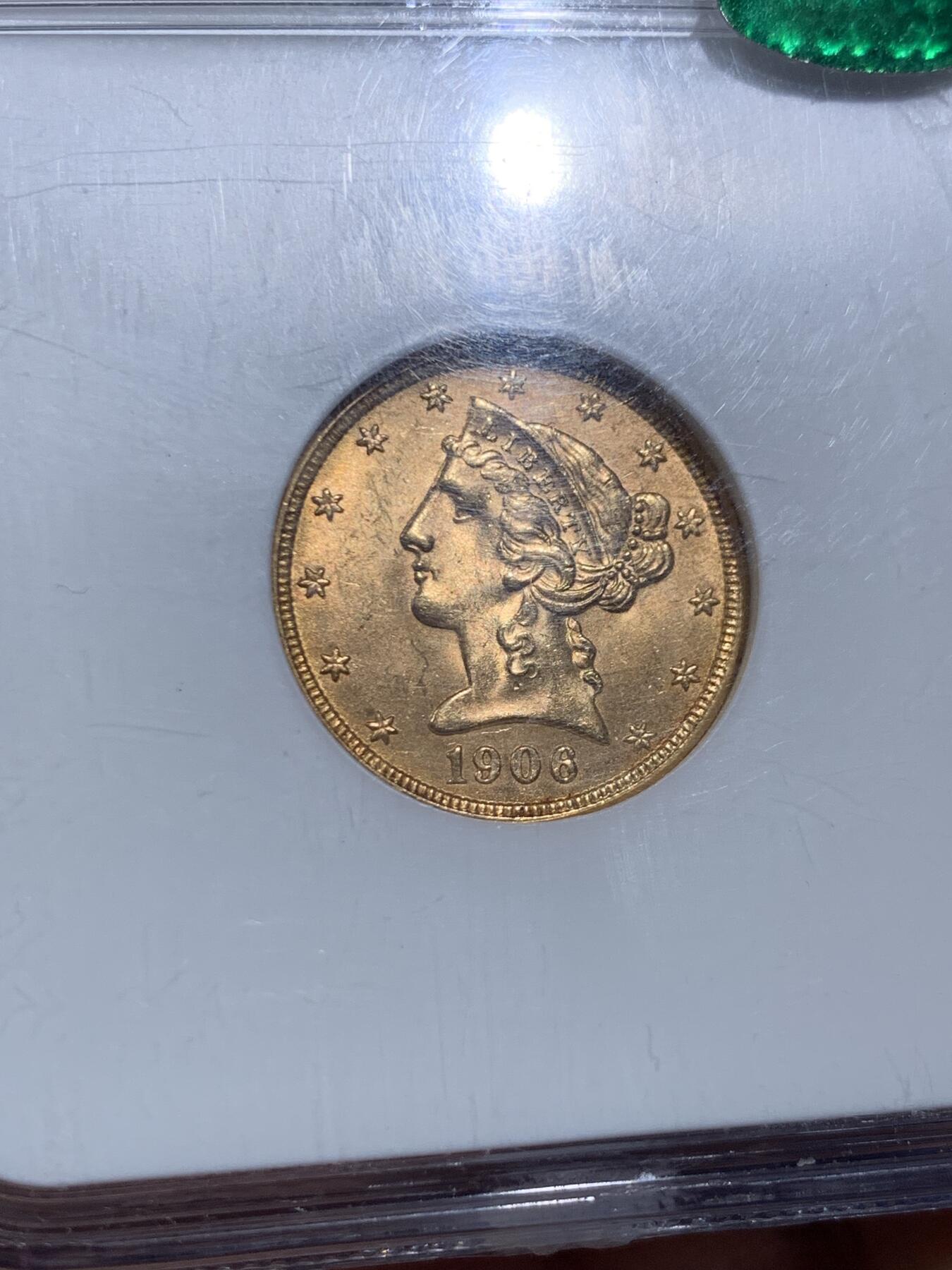 《竞宝斋》第473场 周日，周一 2场连拍 （全场包邮）欢迎送拍 NGC MS64 CAC 美国老鹰金币 1906 D 丹佛造币厂首年开铸的金币 900金 8.359克 此枚打制精美 转光犀利 老盒严评配上CAC认证 实乃不可多得的藏品