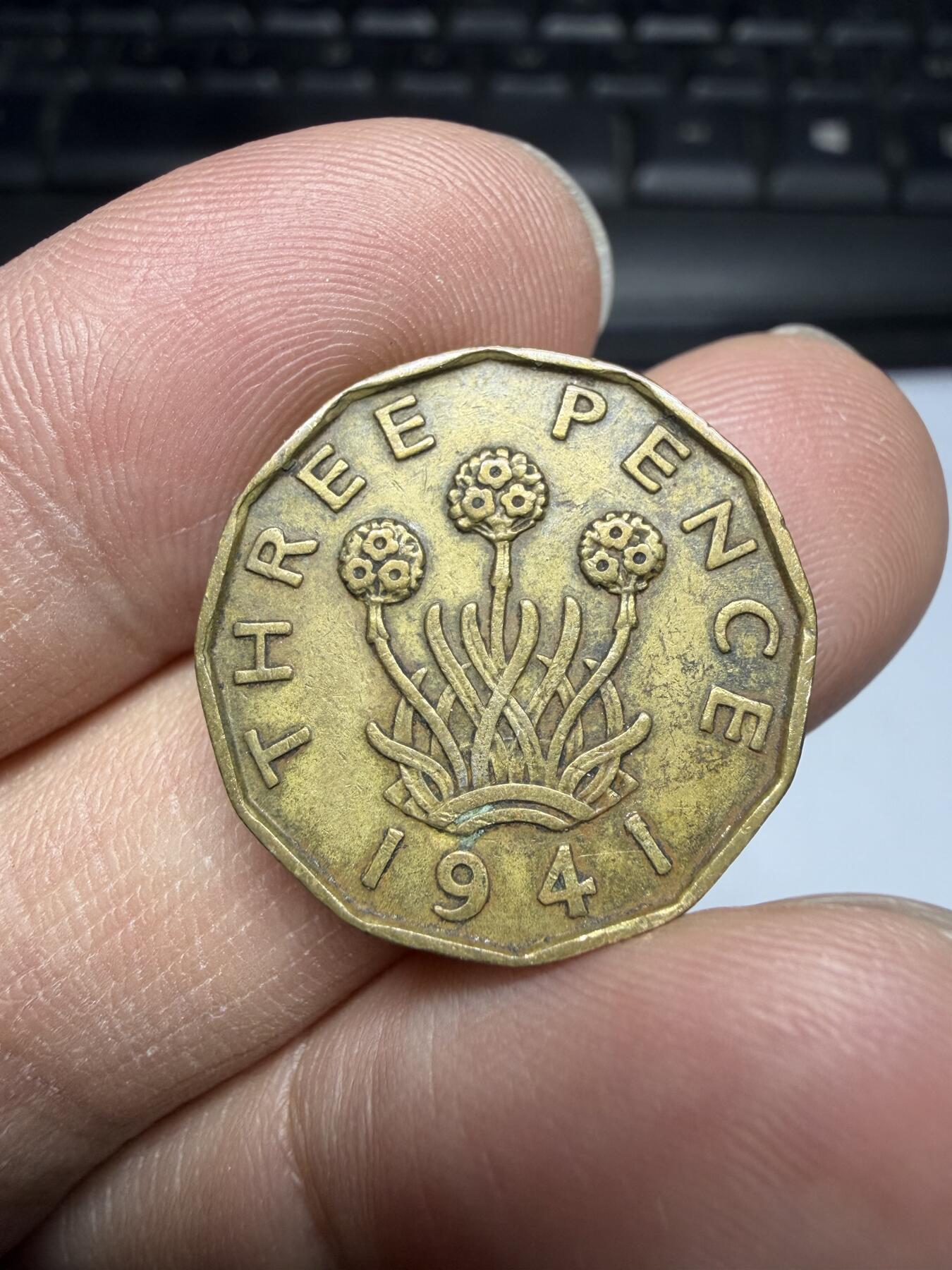 2026年集古藏今外币拍卖第三期-第7场—（总第317拍），可以寄存60天，满160元包邮。 1941年英国3便士