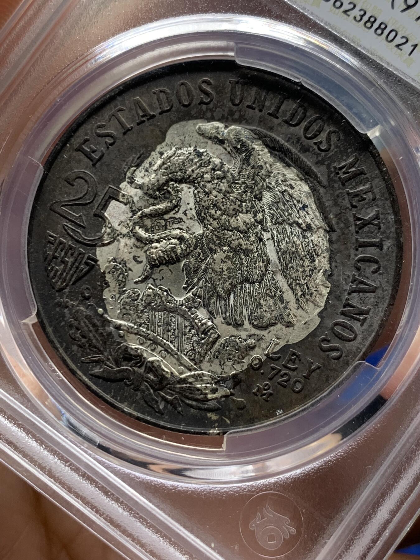 《竞宝斋》第473场 周日，周一 2场连拍 （全场包邮）欢迎送拍 墨西哥1968年25比索奥运会纪念银币