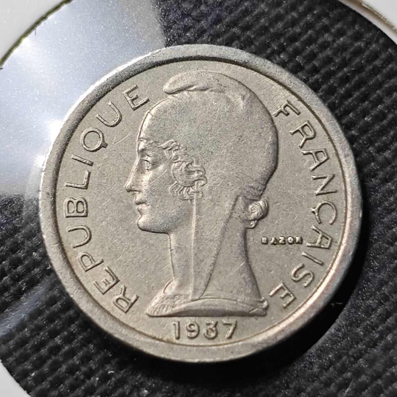 KK钱币收藏小铺   套币专场 2月预留时间 周末发货  1937法国电话代币