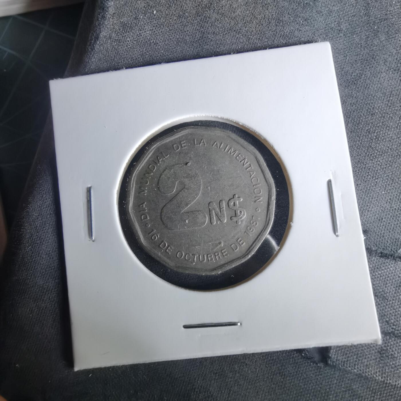 沼泽如烟--第1033场 乌拉圭1981年2比索