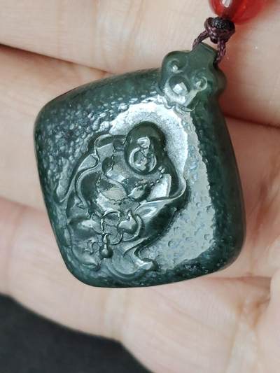 猩哥外币小铺➨【第224场】 - 和田玉挂件，9.5克