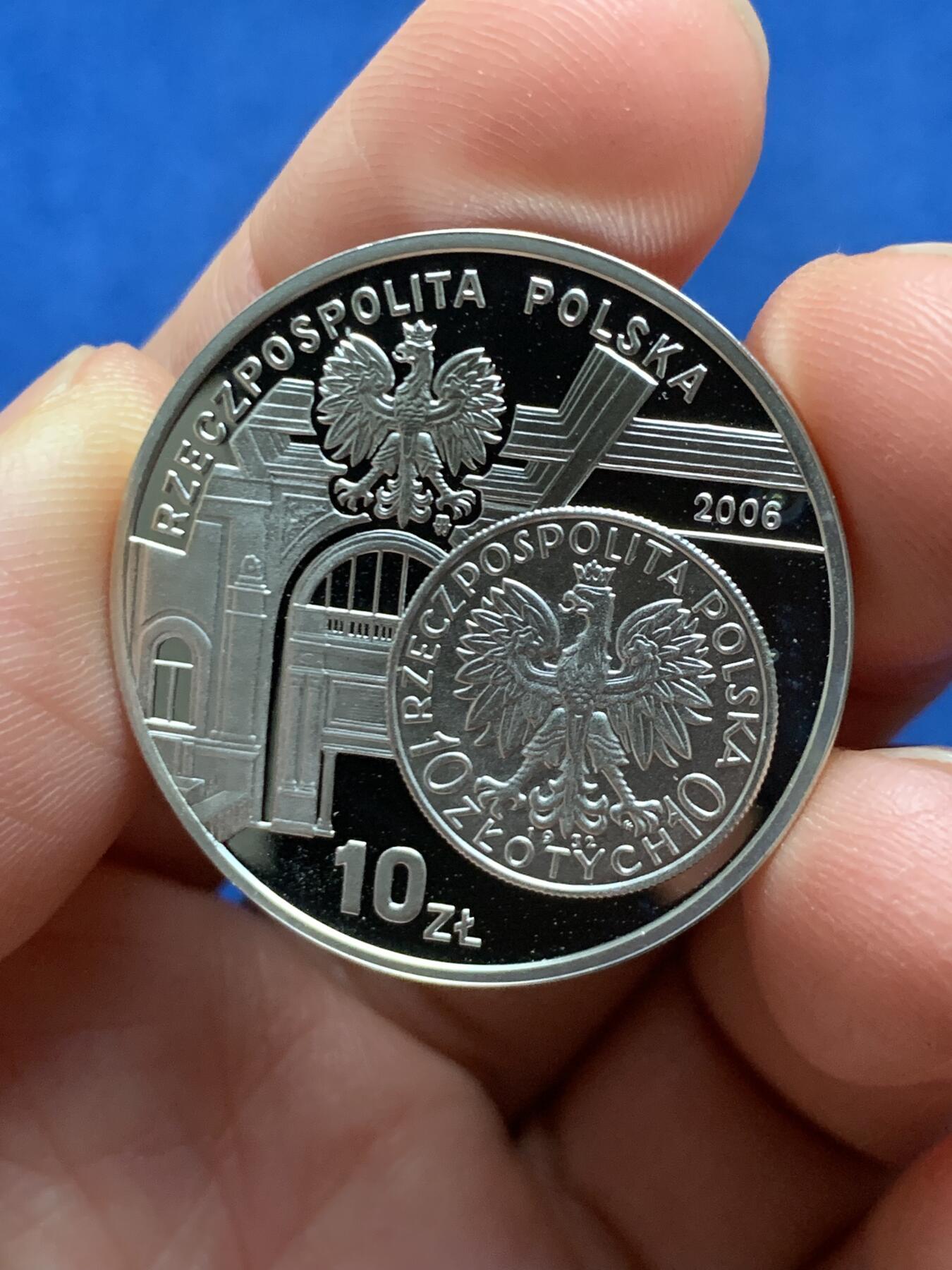 《竞宝斋》第473场 周日，周一 2场连拍 （全场包邮）欢迎送拍 波兰2006年兹罗提的历史10兹罗提精制银币 14.2克 925银