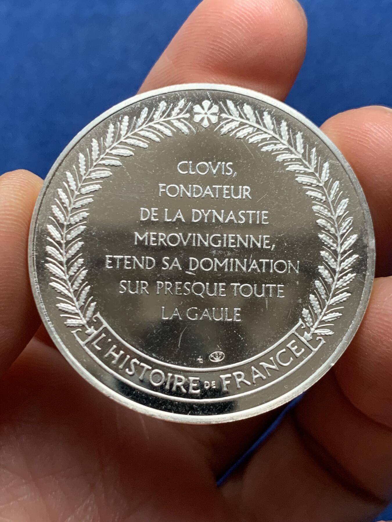 《竞宝斋》第473场 周日，周一 2场连拍 （全场包邮）欢迎送拍 巴黎造币厂 法国历史纪念银章 苏瓦松战役 镜面感 36克 39.7mm