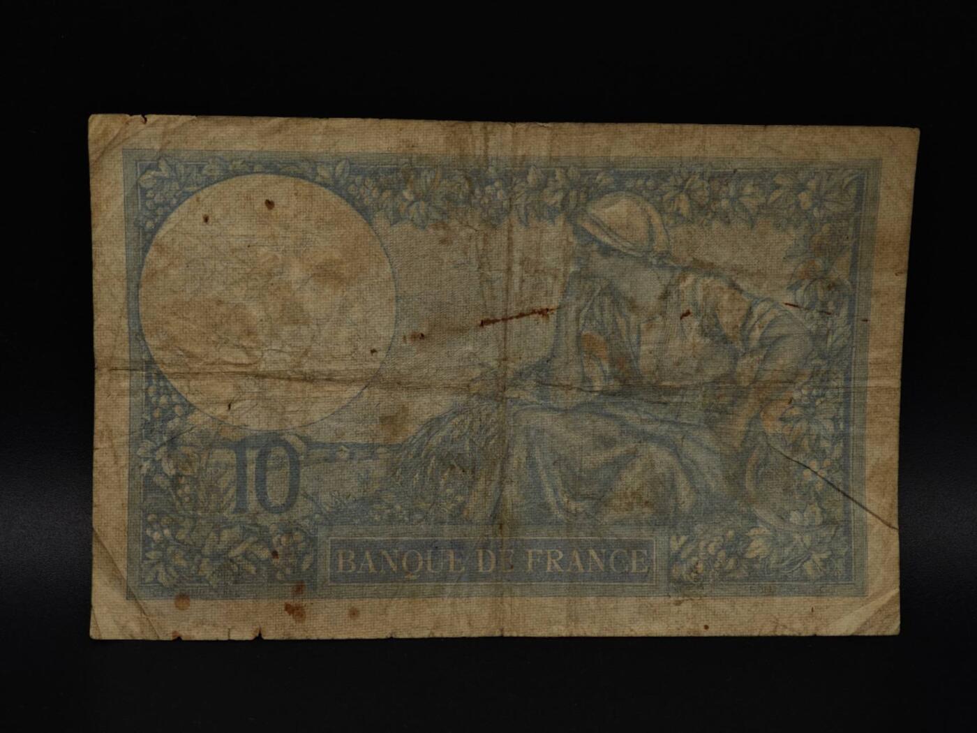  【淘币小摊】限时拍第八百八十四拍   纸币场    每周一统一发货 法国10法郎纸币【有折】