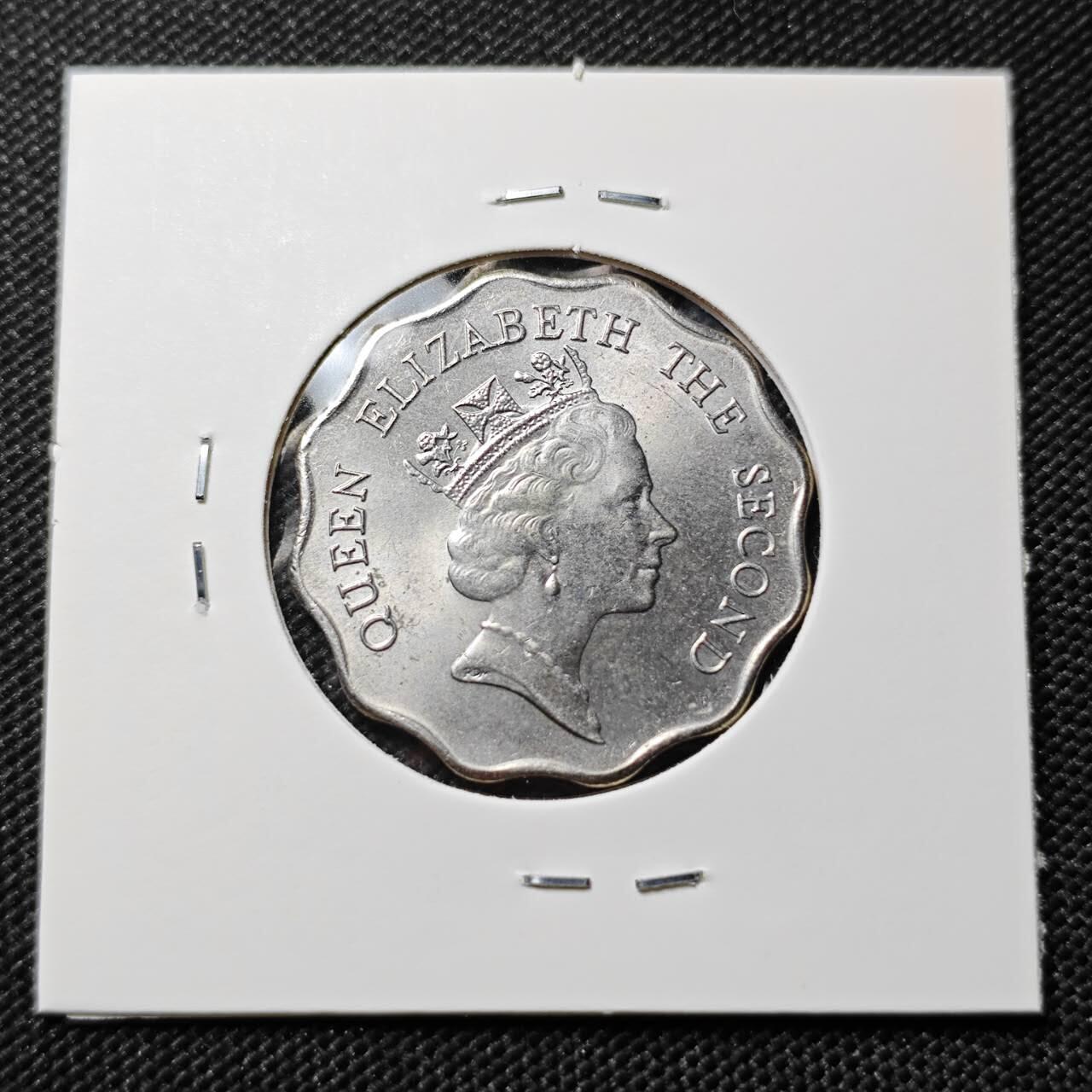 KK钱币收藏小铺   套币专场 2月预留时间 周末发货  1989香港女王2元 好品