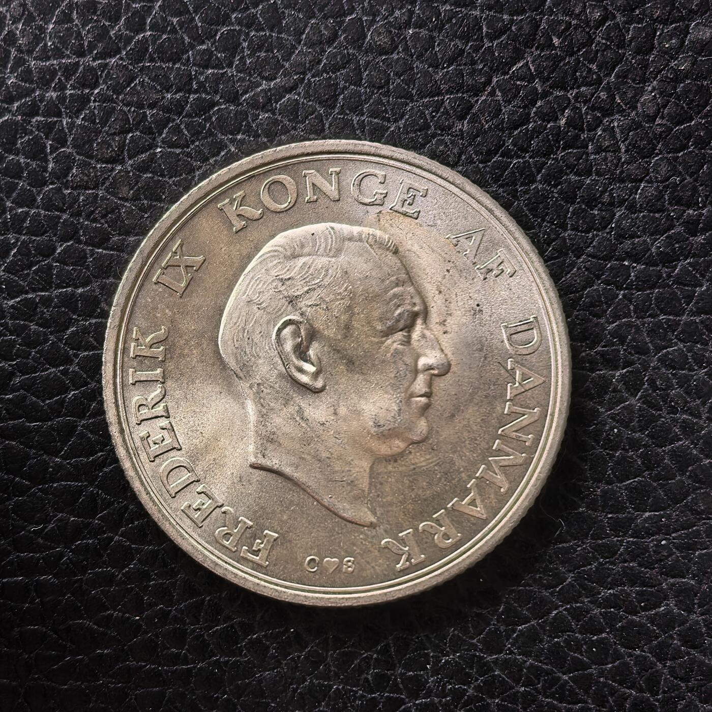 道一币馆币章第一百七十一场 丹麦1958年玛格丽特公主18岁生日纪念2克朗银币 15g 800s