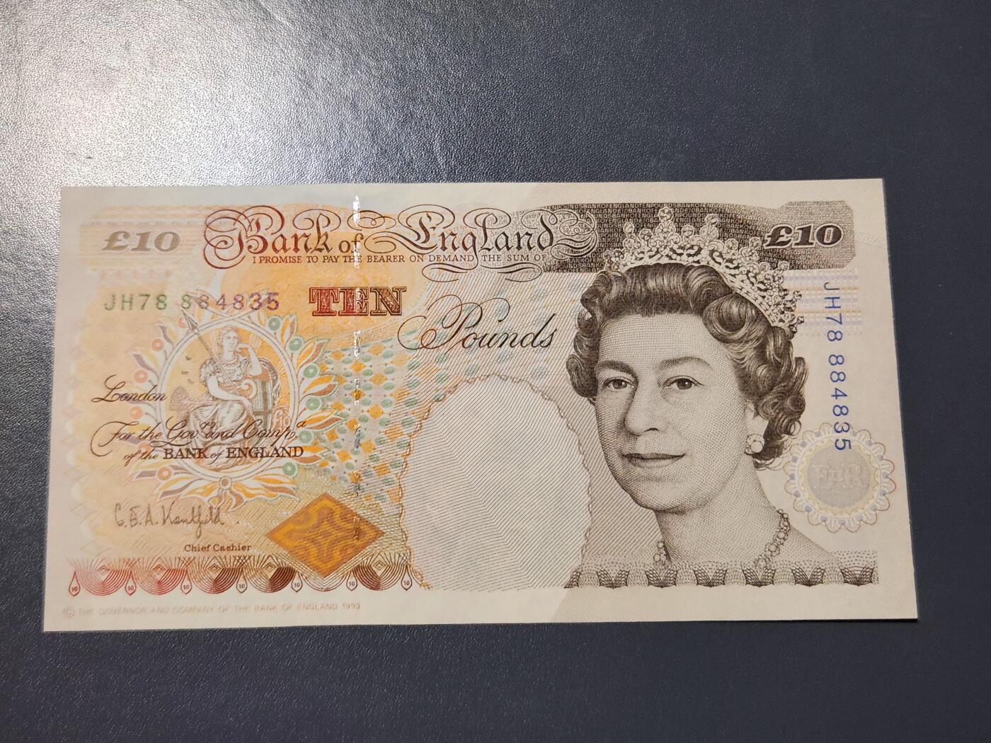 3月23号晚上8点 外国纸币自动截拍第44场 英国10近新极美品