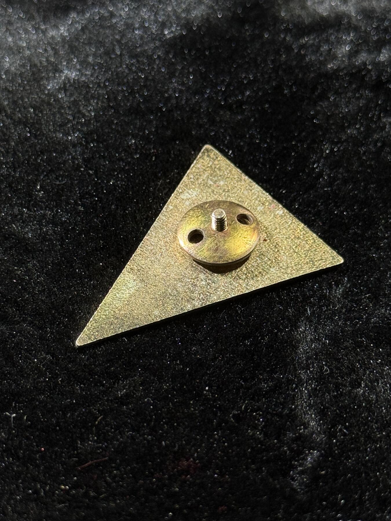 戎马世界章牌大赏，第112期 东德校徽