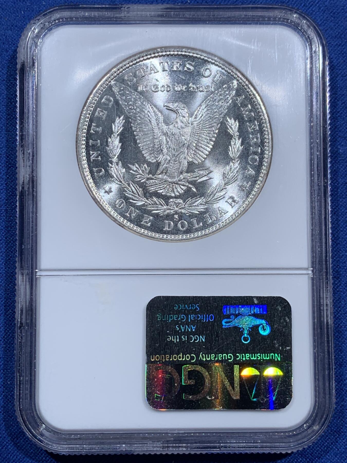 《竞宝斋》第473场 周日，周一 2场连拍 （全场包邮）欢迎送拍 NGC MS64 美国1880年S版摩根1美元银币 转光好