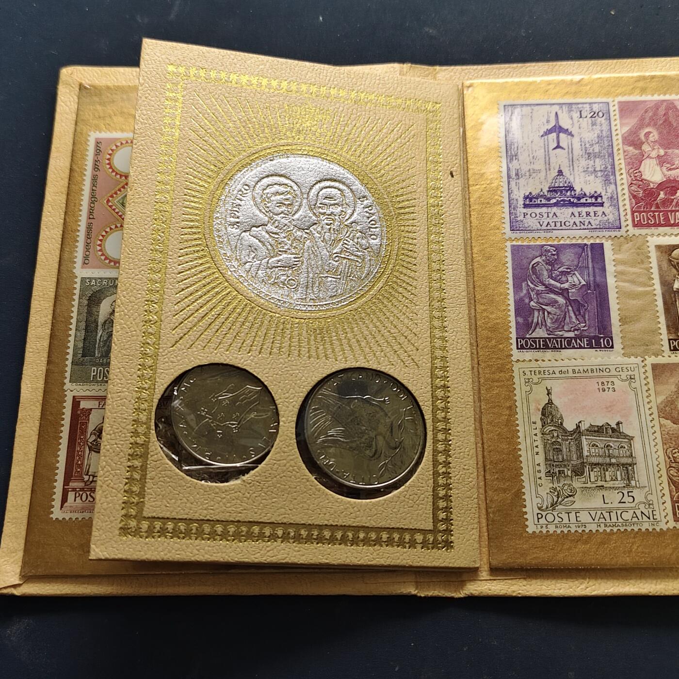 【全场包邮】纯粹捡漏拍514场 梵蒂冈旅游纪念邮币手册