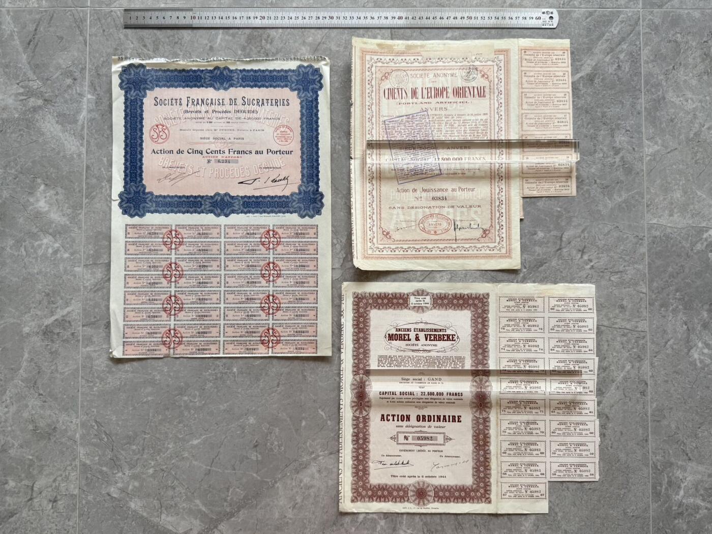 （自动截拍）PMG评级民国纸币专拍第20260324期，全场包邮 【乾奕收藏】出上世纪初欧洲国家企业股票债券12张，部分带分红息票，老股票实物难得，品相如图，老股票债券因材质保存环境等原因均存在不同程度的裂口，破损缺角，折角，虫蛀，老式贴补等瑕疵