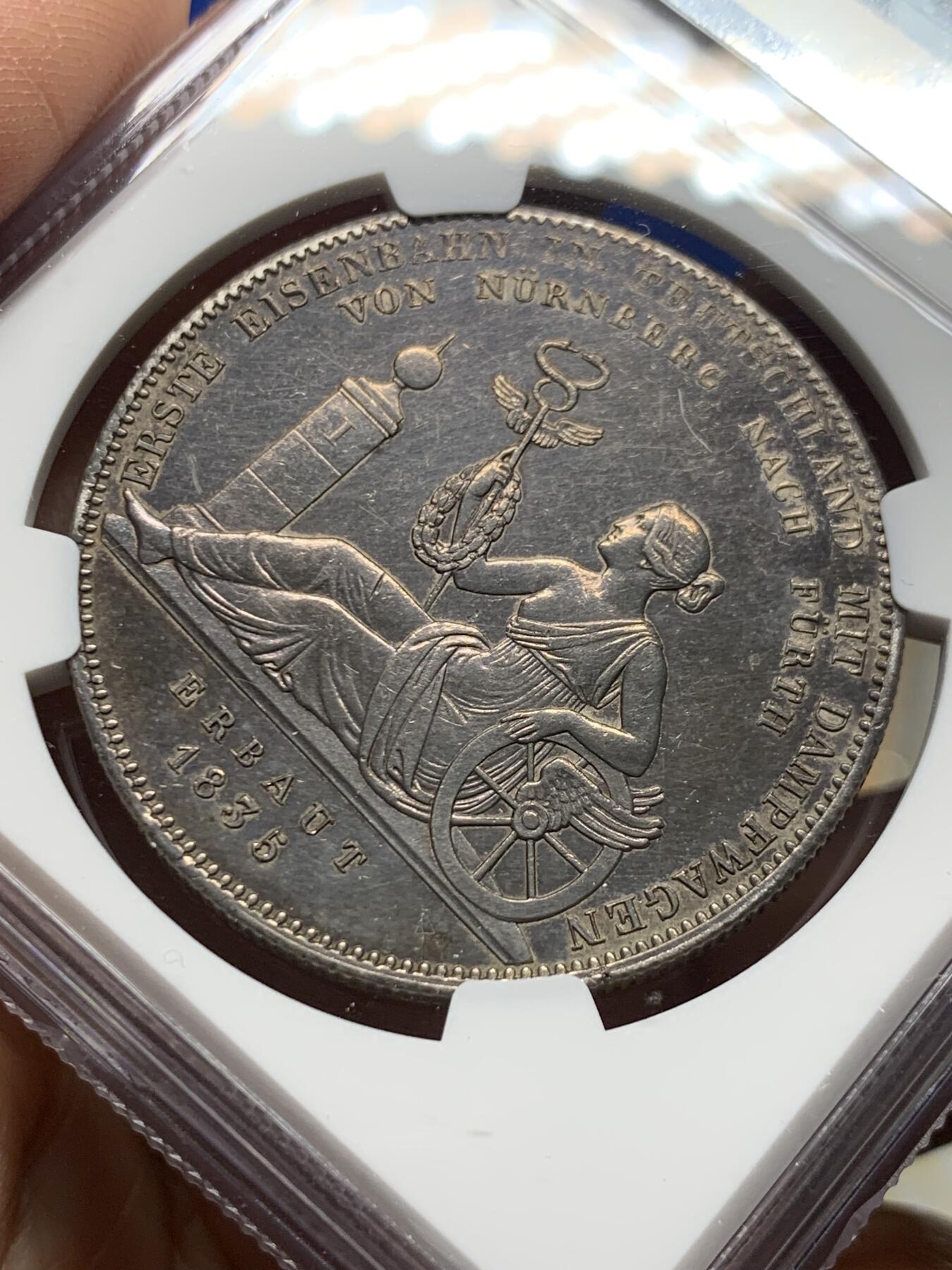 《竞宝斋》第473场 周日，周一 2场连拍 （全场包邮）欢迎送拍 NGC UNCD 德国1835年巴伐利亚路德维希一世-第一条蒸汽铁路纪念银币 UNC品质 高点发质清晰 性价比之选