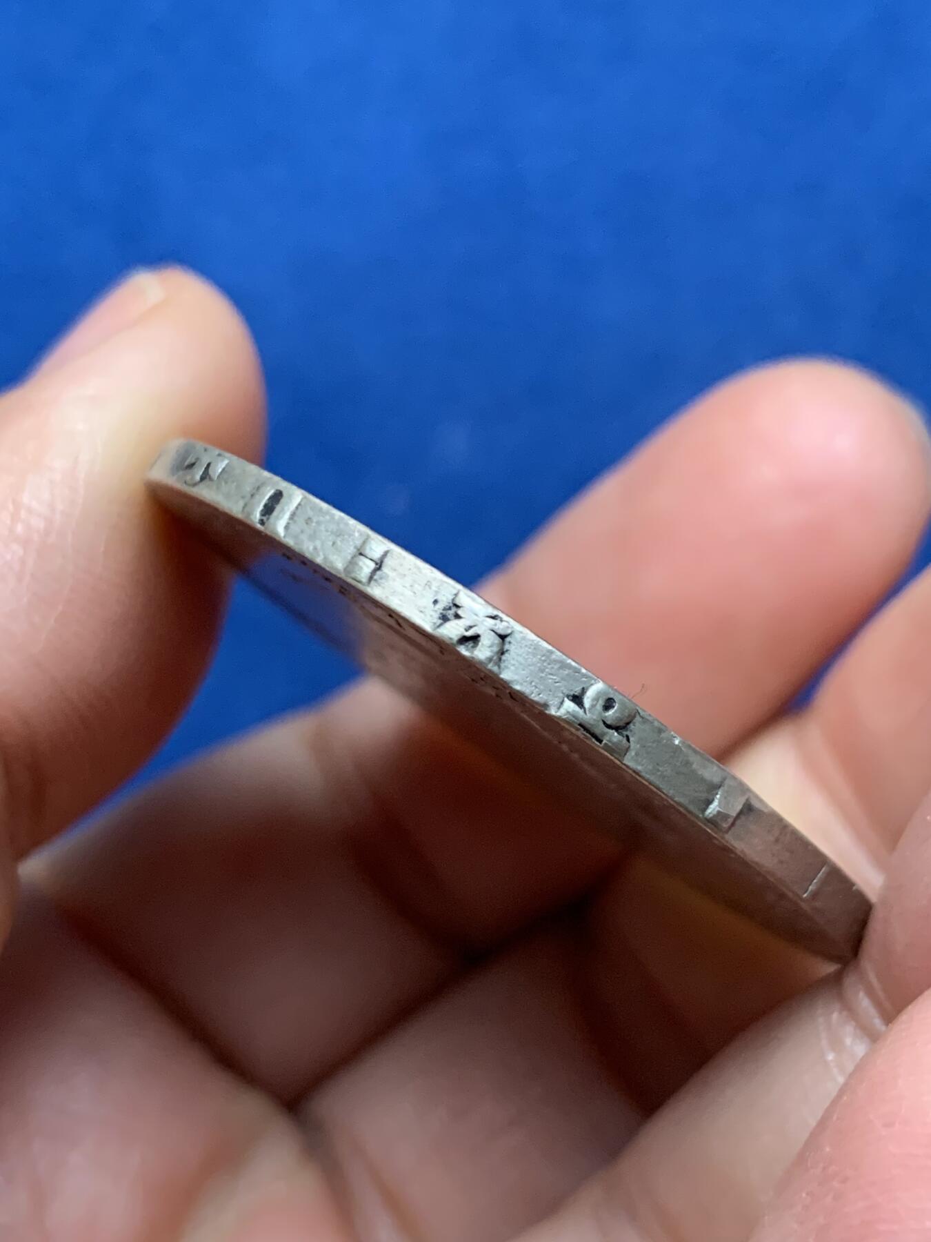 《竞宝斋》第473场 周日，周一 2场连拍 （全场包邮）欢迎送拍 埃塞俄比亚1889年狮子扛旗1比尔大银币 27.7克