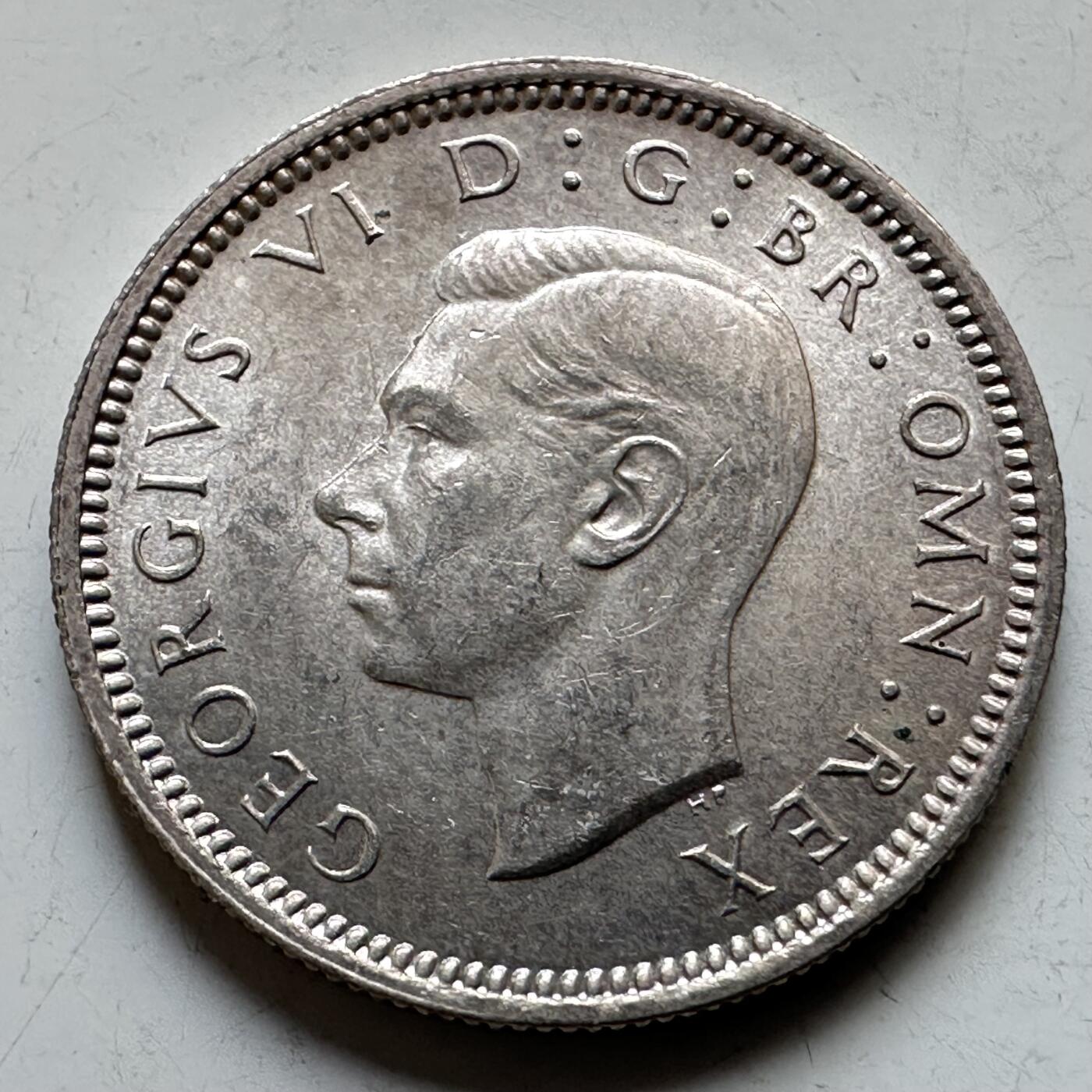 🌹外币初藏🌹🐯2026年第34场   每周二四六晚8️⃣点 接代拍 英国1937年 6便士银币 2.83g 19.4mm 50%银 登基首年 原光好品