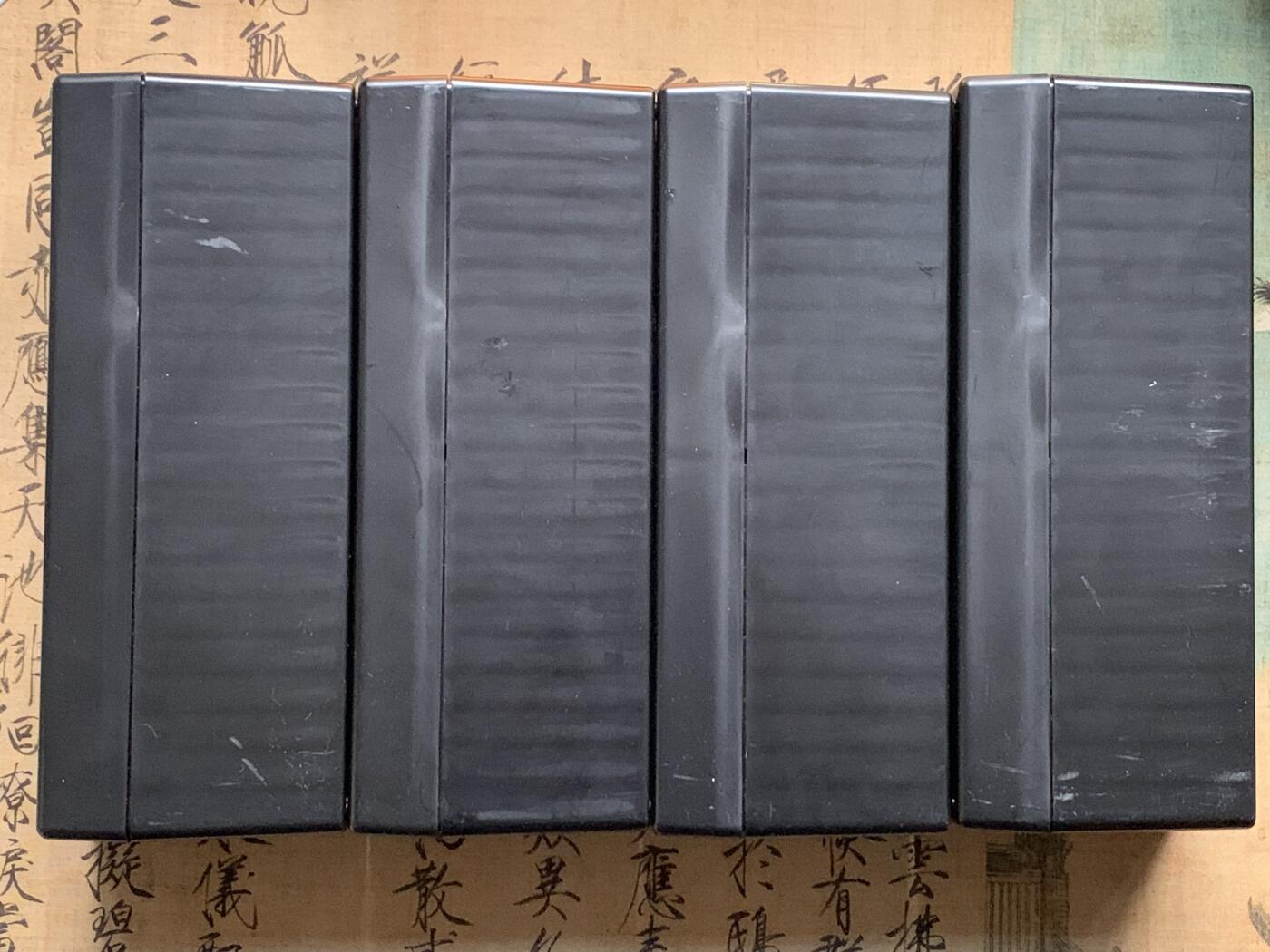 《竞宝斋》第473场 周日，周一 2场连拍 （全场包邮）欢迎送拍 四个一组 PCGS评级币大号正版收纳盒（每个可装20枚PCGS评级币）黑色 细节见图