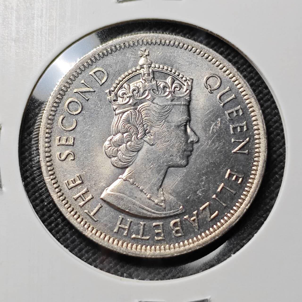 KK钱币收藏小铺   套币专场 2月预留时间 周末发货  1974香港高冠女王大一元 好品