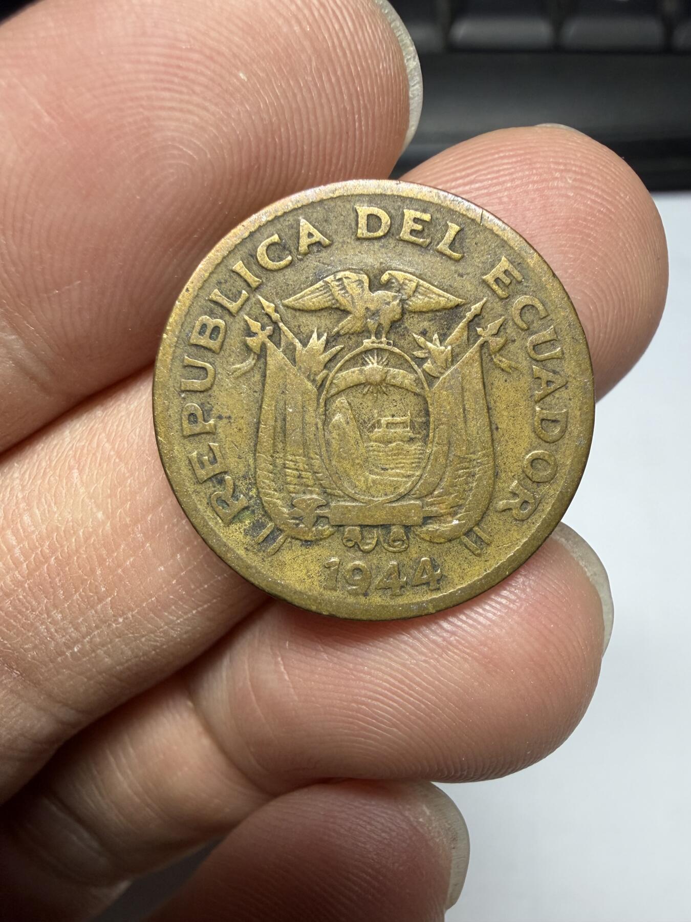 2026年集古藏今外币拍卖第三期-第7场—（总第317拍），可以寄存60天，满160元包邮。 1944年厄瓜多尔20分