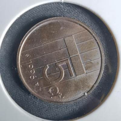 沼泽如烟--第1033场 - 荷兰1996年五分