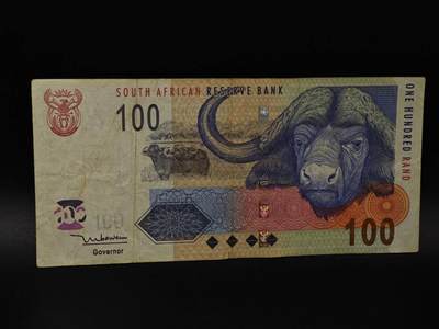  【淘币小摊】限时拍第八百八十四拍   纸币场    每周一统一发货 - 南非100兰德纸币【有折】
