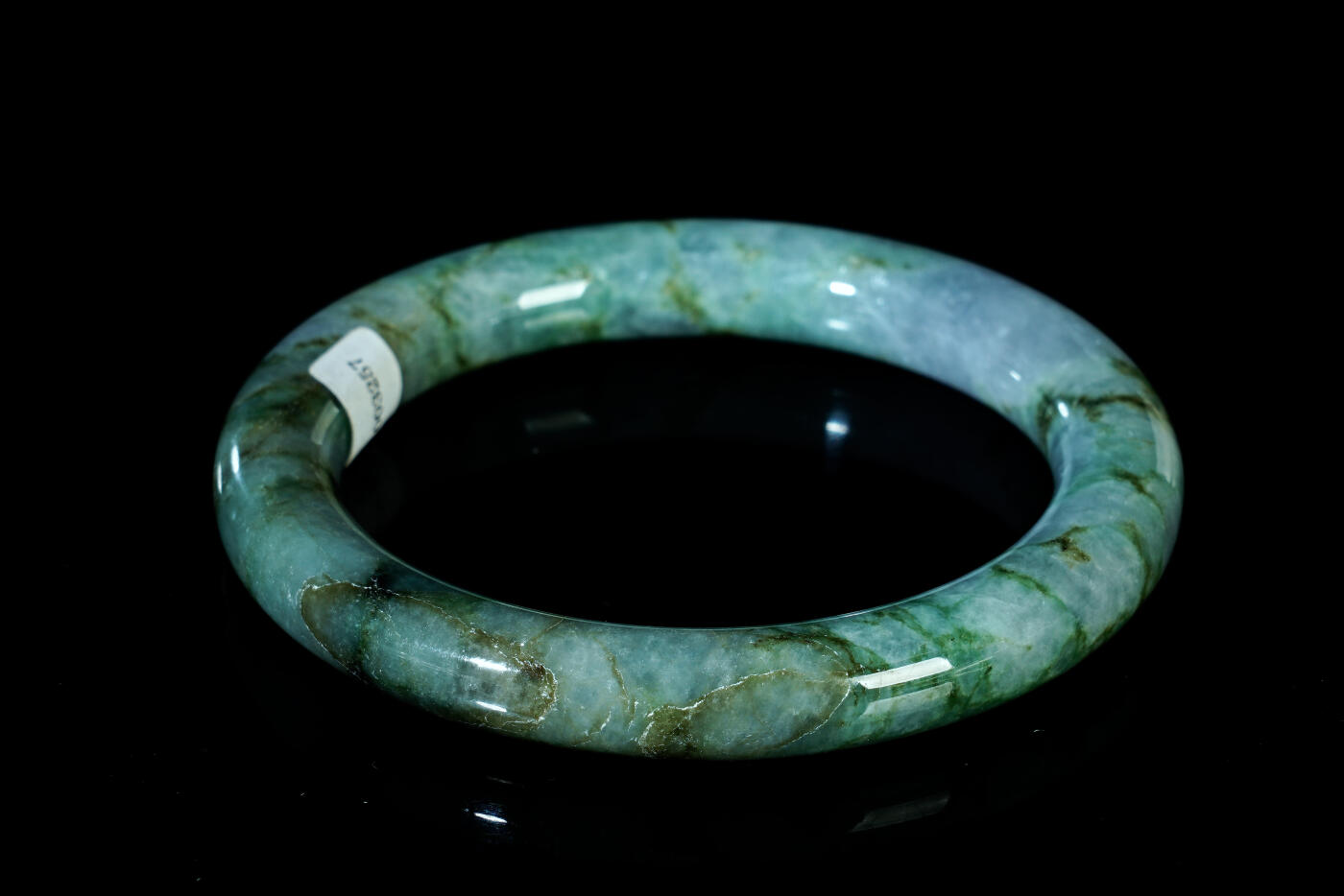 上海都达杂项专场五十八【全场包邮】  天然花青种翡翠（A货）圆条手镯 附鉴定证93-17