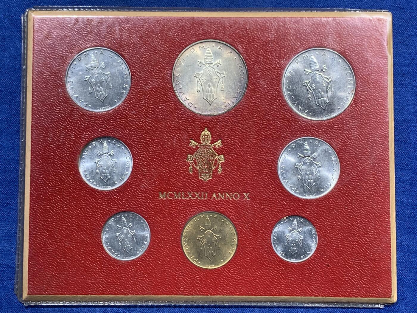 《竞宝斋》第473场 周日，周一 2场连拍 （全场包邮）欢迎送拍 梵蒂冈八枚装套币 带1枚500里拉银币